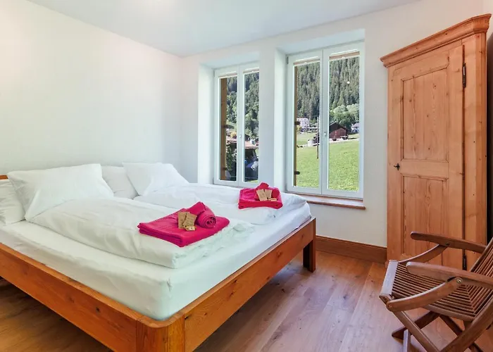 Le Manoir 5 דירה *