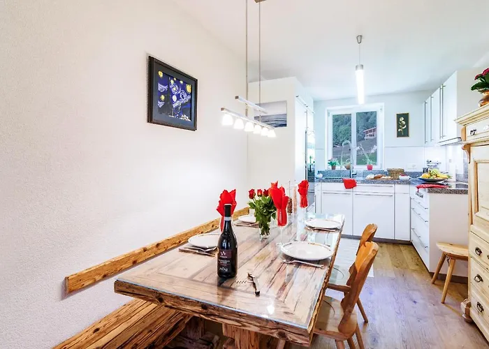 Le Manoir 5 דירה *